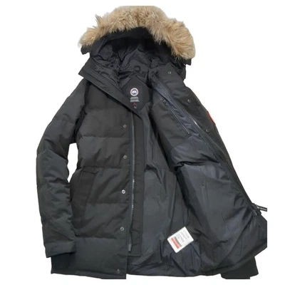 Canada Goose Carson Parka Black M White Duck Down Coyote Fur Men’s Coat F/S - Image 1 of 4
