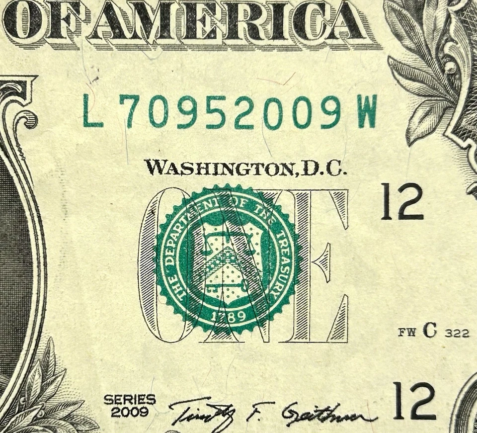 Rare Matching 2009 Series + Serial $10 Bill Federal Reserve Note - Image 1 of 3