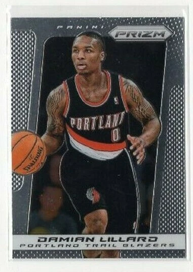 2013/14 PANINI PRIZM DAMIAN LILLARD #19 - Image 1 of 1