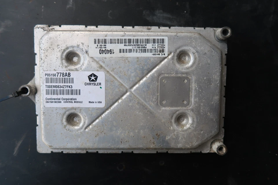 Dodge Avenger Caravan 2014 computadora con motor ECM (A22) 05150778ab actualizada Foto 1 de 1