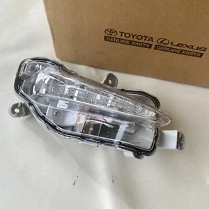 2017- 19 Genuine TOYOTA Corolla OEM Daytime Running Lamp 81430-02020 8143002020 - Picture 1 of 7