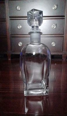 Jarra de vidrio con tapón Luigi Bormioli Rossini Italia Foto 1 de 4