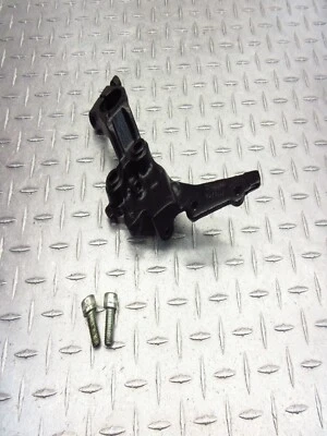 Triumph 900 Thruxton 2007 04-08 reposapiés derecho soporte montaje OEM Foto 1 de 4