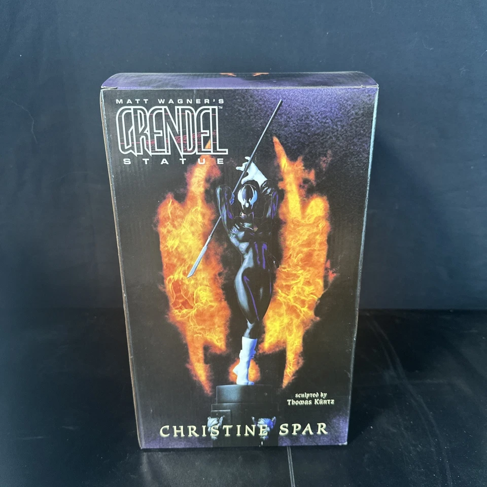 Estatua de Grendel Christine Spar Matt Wagner 2000 #106/2000 Bowen Designs Foto 1 de 4