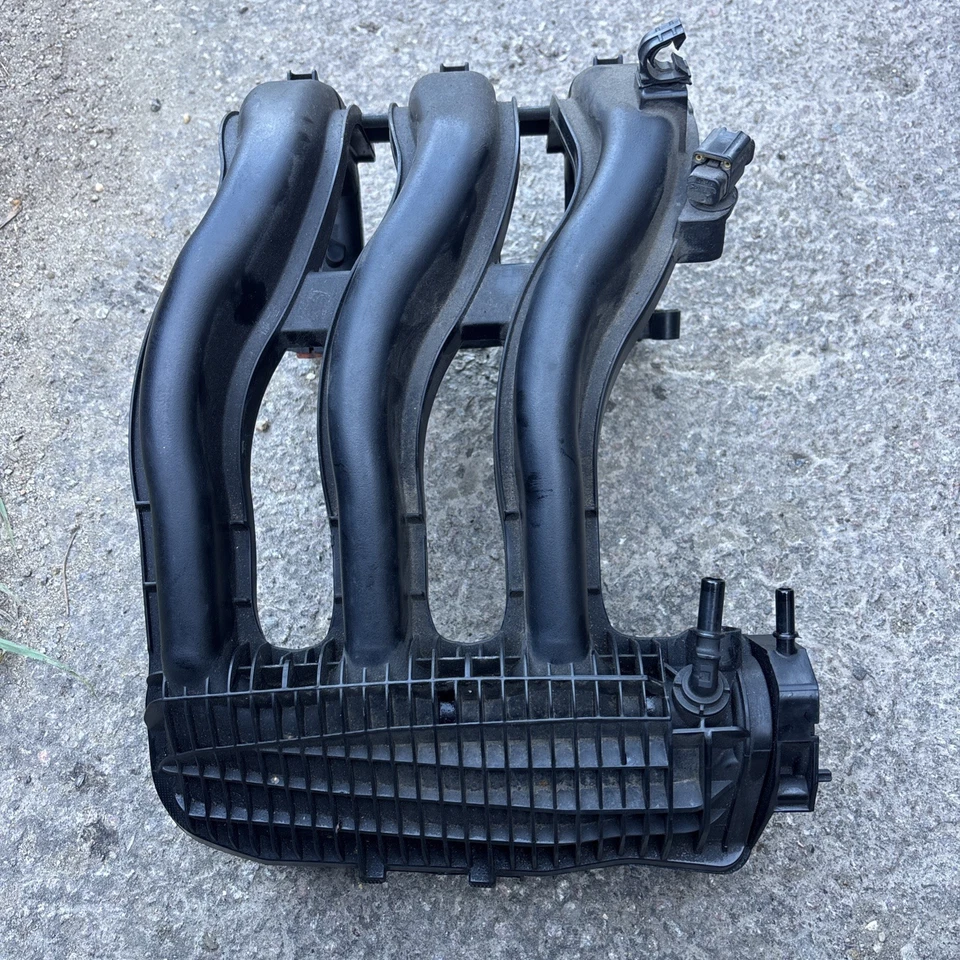 Peugeot 208 Active Mk1 2012-2015 Intake Manifold 9673063980 — 第 1/4 张图片