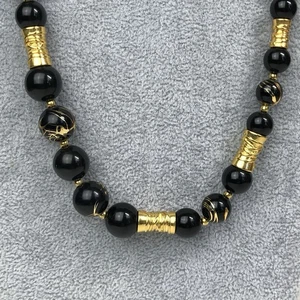 Collar Vintage Liz Claiborne LCI Años 80 Negro Oro Esmalte Cuentas 24-27" Firmado - Imagen 1 de 7
