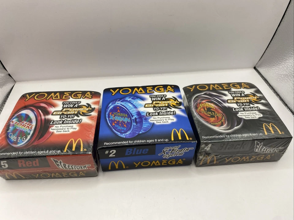 Lote De Colección De 3 YoYo Yomega McDonald’s Azul Rojo Negro Promo Nuevo Sellado Foto 1 de 4