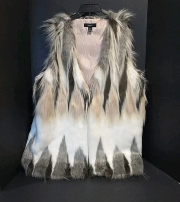 Forever 21 Womens Faux Fur Vest 1X NWT - Image 1 of 4