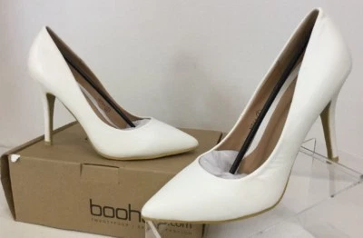 Zapatos de salón Boohoo Olivia de tacón bajo con punta blanca para mujer talla 6 Foto 1 de 4