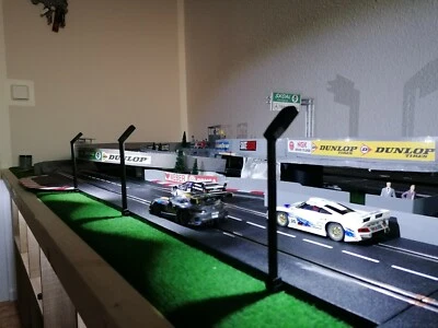 Carrera digital Streckenbeleuchtung, für Bahnstrom oder Netzteil. 1stk.