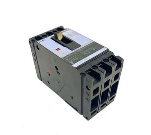 Siemens HED43B100 3Pole 100Amps 480Vac Circuit Breaker BROKE/CHIP - Picture 1 of 6