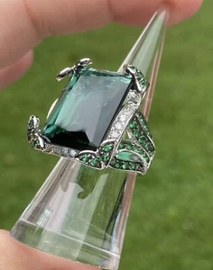 Charles Winston Sterling Silver Emerald Green & White Cubic Zirconia BOLD Ring - Picture 1 of 20