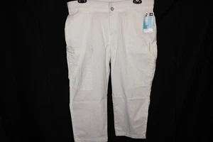 Lee Women's Relaxed-Fit Capri Pants White 12M fits just below the waist Pockets - Picture 1 of 12
