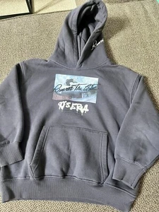 Zara Boys Gray Roam The City Graphic Hoodie Size 7-8 yo - Picture 1 of 5