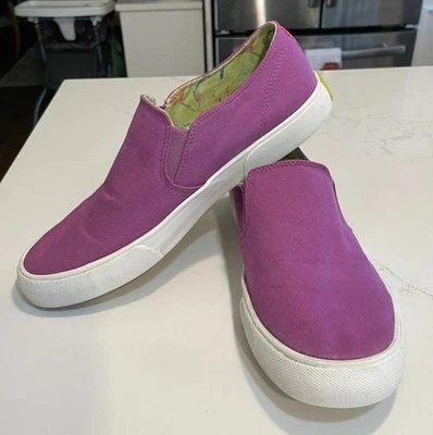 Vionic Groove Wild Berry Canvas Slip On Sneakers Size 8.5 Excellent Condition - Image 1 of 4