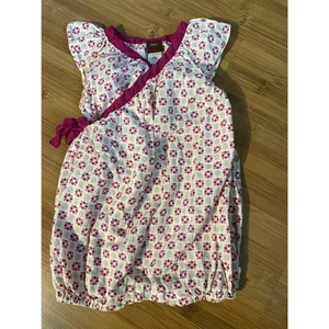 Tea Collection Bubble Romper Pink Green 0-3 baby flowers wrap snaps - Picture 1 of 4