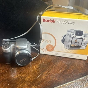 VTG Kodak EasyShare Digital Camera 7.1MP Z710 with Video and 10x Zoom Working - Picture 1 of 11