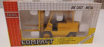 Cargador elevador de horquilla vintage JOAL 1:32 Caterpillar. ¡Escala 1/70! Foto 1 de 4