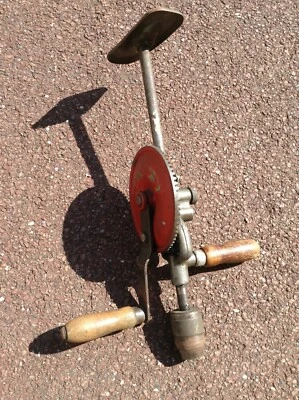 outil ancien chignole manuelle Peugeot Frères déco atelier loft french antique - Photo 1/2