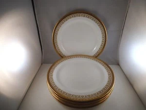 Vintage Set of 6 Royal Cauldon England Dinner Plates Gold Encrusted Rim Flower B - Picture 1 of 4