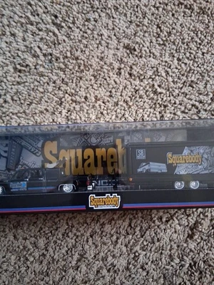 Chevy Cheyenne Super 30 GMC Sierra Grand Syndicate 1973 M2 Machines Foto 1 de 4