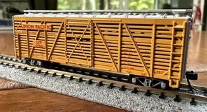 Atlas Trainman N Scale RTR #50004158 40' Stock Car Union Pacific 47504D CC NY - Picture 1 of 9