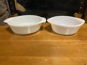 Vintage White Milk Glass Casserole Baking Dish Lid GlasBake Anchor Hawking 1 QT - Picture 1 of 11