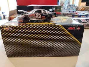 1/64 2002 Elite Kevin Harvick #29 GM Goodrich Service Monte Carlo - Picture 1 of 2