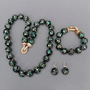 Juego de pendientes de pulsera con caparazón de abulón arco iris negro pavo real 16 mm de largo - Imagen 1 de 14