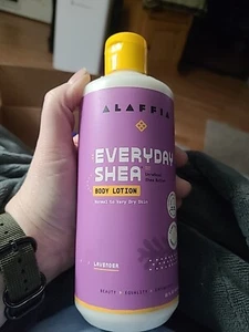 Alaffia EveryDay Shea Lightweight Body Lotion Lavender 16 fl oz Exp. 6/2024 E11B - Picture 1 of 4