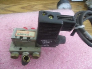 Numatics Model: 031SA4414011Z Ventil mit Turck Kabel am Verteiler - Bild 1 von 1