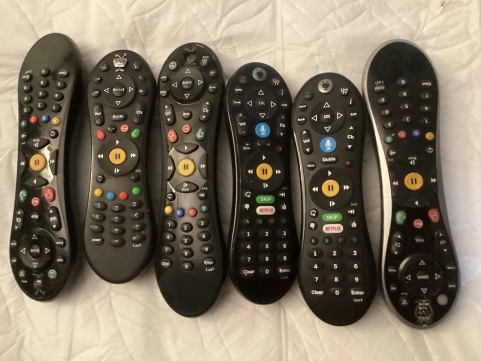tivo remotes for parts - Image 1 of 1