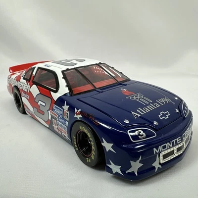 Action Racing Diecast 1:24 - Dale Earnhardt - 100 Atlanta 1996 (1996) Foto 1 de 4