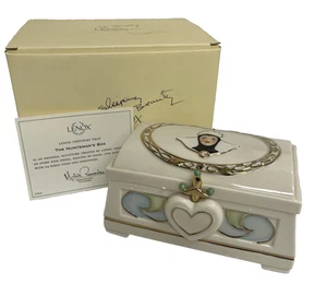 Figura Lenox Disney "La Caja del Cazador" Blancanieves Reina Malvada con Caja y Certificado de Autenticidad - Imagen 1 de 22
