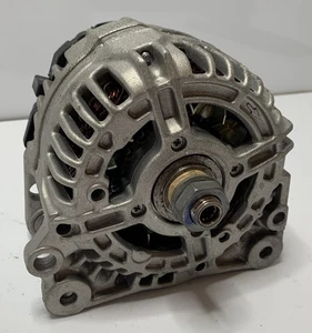 0124325149 ALTERNATORE ORIGINALE BOSCH VW POLO-GOLF IV-V CADDY LT-28-46 BORA OEM - Imagen 1 de 4
