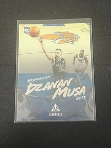 2018-19 Panini Chronicles Basketball NBA Luminance RC #159 Dzanan Musa - Bild 1 von 2