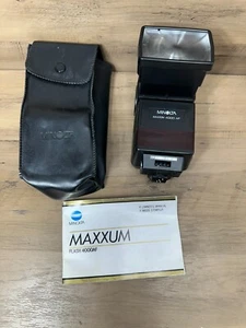 Minolta Maxxum 4000AF Flash w/ Case + Manual - Picture 1 of 5