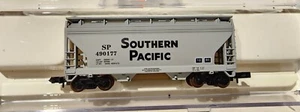 Atlas N Scale ACF 2-Bay Centerflow Hopper Southern Pacific #490177 - Picture 1 of 5
