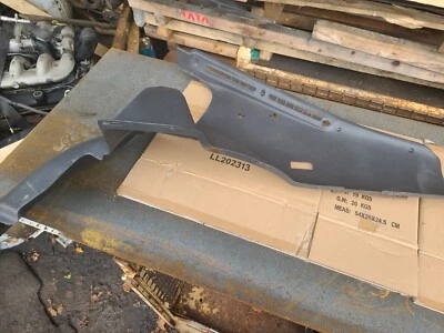 Ford Capri Mk3 Interior Rear Quarter Pannels — 第 1/4 张图片