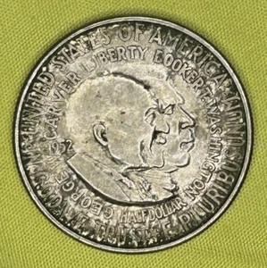 1952 US Mint silver half dollar, Booker T Washington/George Carver HISTORIC COIN - Picture 1 of 2