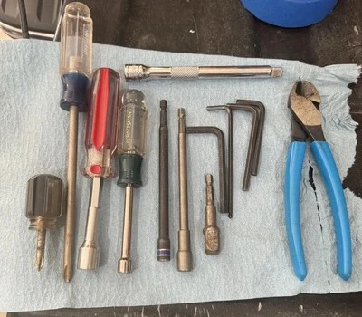 Tool Lot - Image 1 of 3