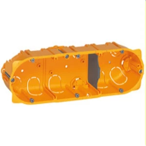 Legrand Hohlwanddose Batibox 3fach T: 50mm - Bild 1 von 1