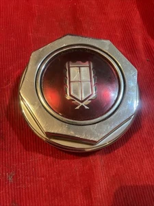 (1) vintage Ford / Mercury  cast chrome wheel center cap - Bild 1 von 5
