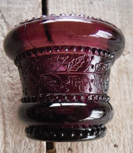 Soporte para palillo de dientes vintage SUMMIT de vidrio prensado de amatista hoja de acebo y bayas - usado en excelente estado - Imagen 1 de 6