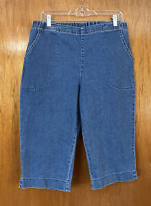 Petite Croft & Barrow Blue Denim Elastic Waist Pull-On Capri Jeans-16P