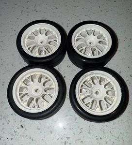 Tamiya White BBS mesh wheels + Tires (x4) -Corvette/Ferrari/Porsche/TT01/TT02 - Picture 1 of 3