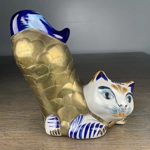 Vintage Tonala Mexican Stretching Cat Figurine Ceramic and Brass Scales Folk Art - Picture 1 of 10