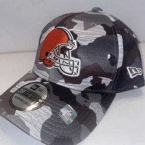 2022 New Era 39THIRTY Entrenamiento Línea Lateral Camuflaje Estiramiento Calce Sombrero Cleveland Marrones - Imagen 1 de 4