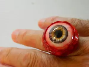 Halloween Horror Requisite - AUGENRING für Kostüm oder Cosplay! (infiziert grau) - Bild 1 von 1
