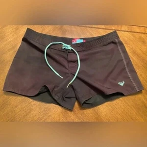 Pantaloncini da bagno Roxy donna neri con chiusura a cravatta e tasca posteriore usati in ottime condizioni taglia 7 - Foto 1 di 10